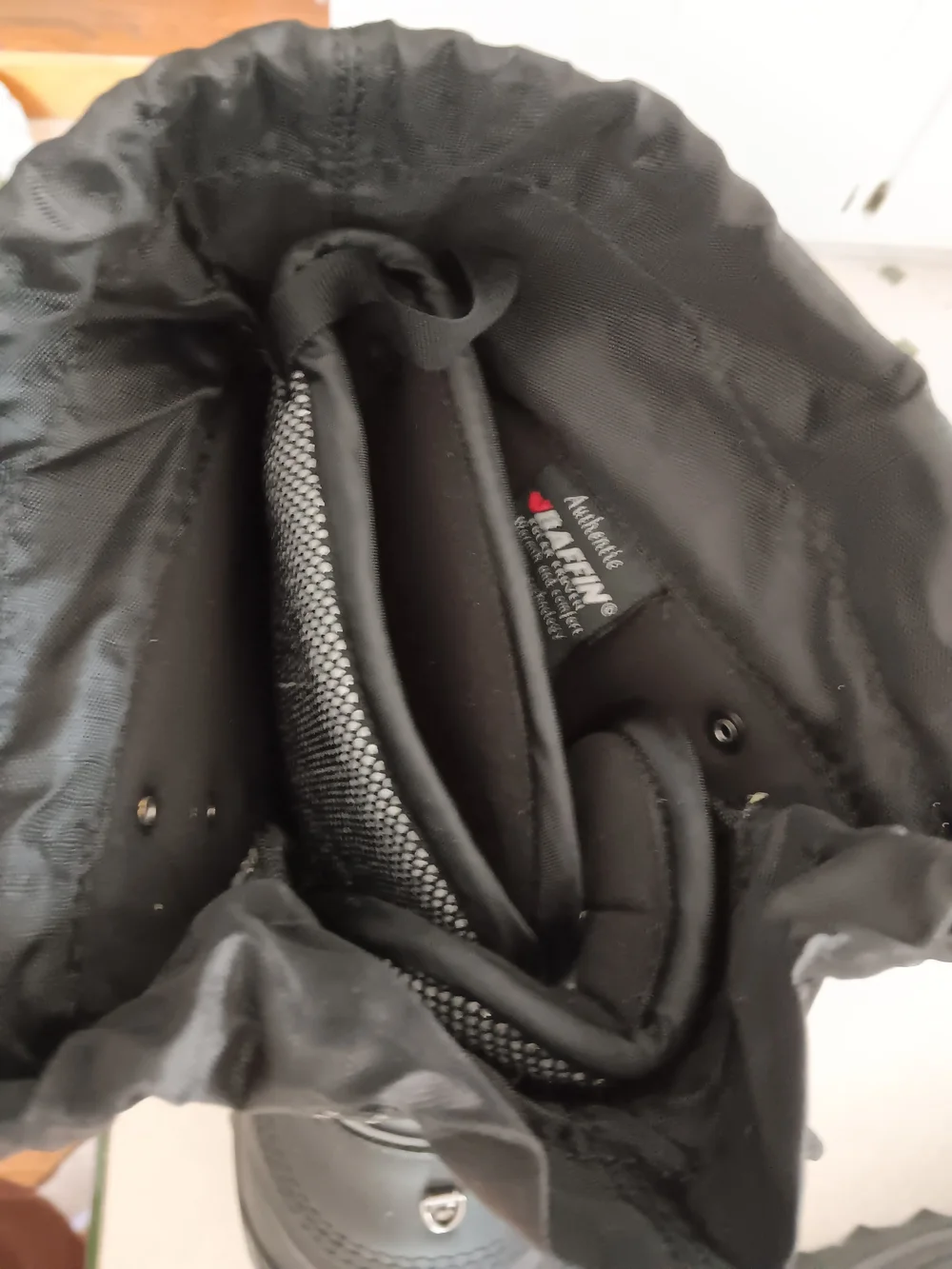 Baffin Polar Proven  Men’s Black Insulated Winter Boots Size 12.